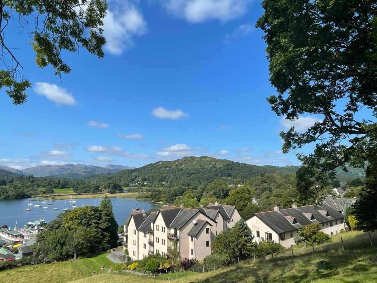 Brand New - Contemporary - 2 Bedroom - 2 Bathroom - Spacious Apartment - Lake Views Ambleside Buitenkant foto